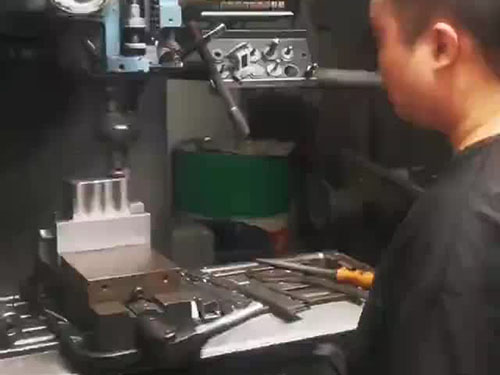 铣床加工